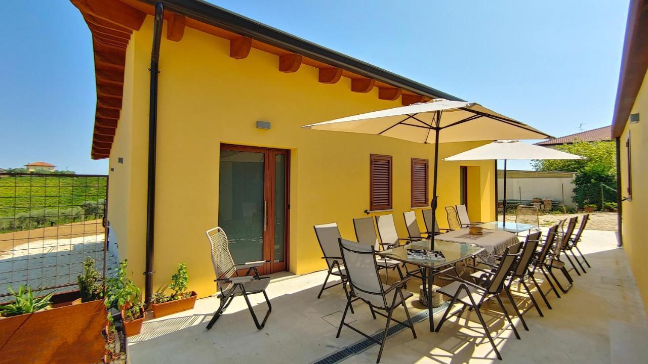 La Casa Del Vino - B&B Tollo Exteriör bild